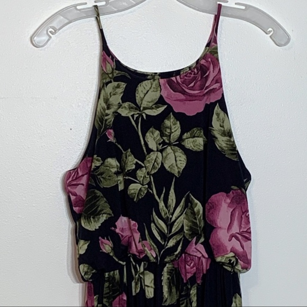 Beautiful Rose Halter Boutique Brand Maxi Dress - Picture 2 of 8